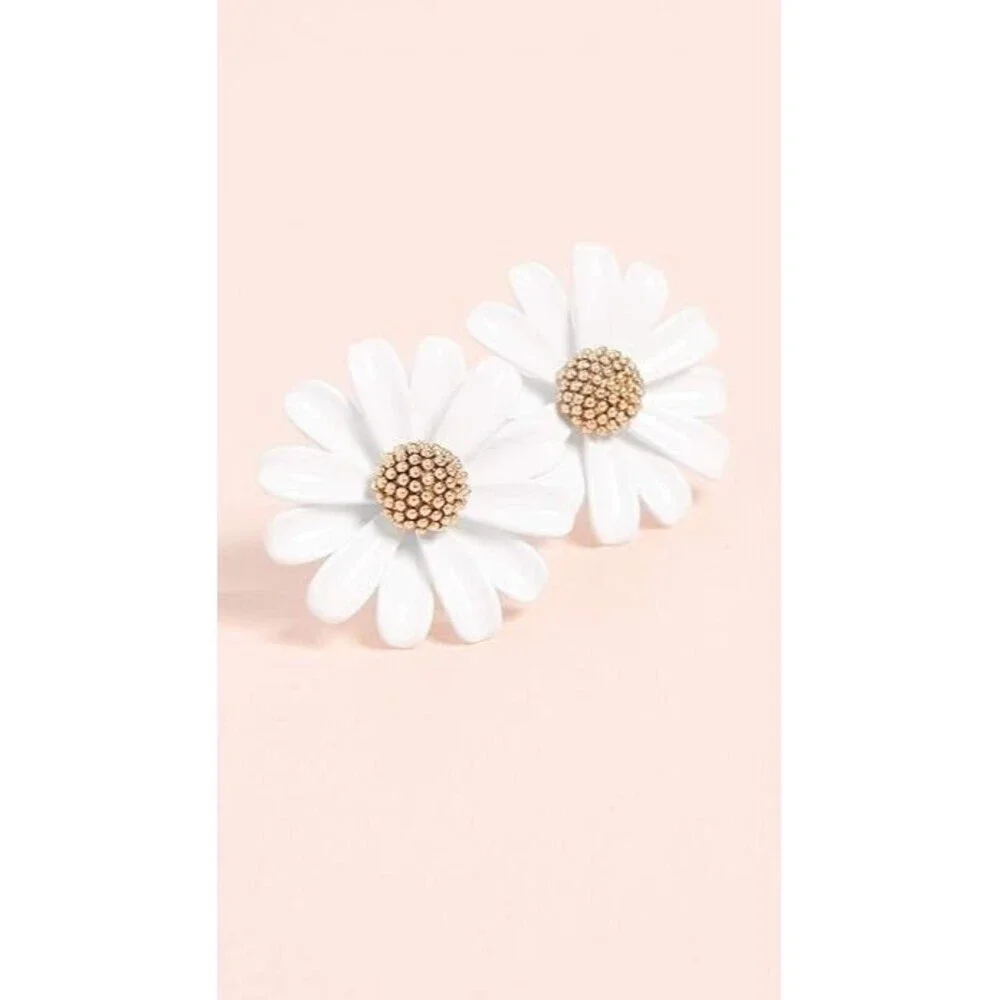 Kate Spade Into The Bloom Daisy Flower Stud Earrings in Gold/White